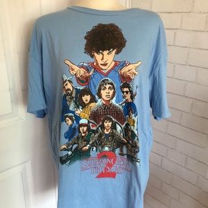 STRANGER THINGS GRAPHIC TEE